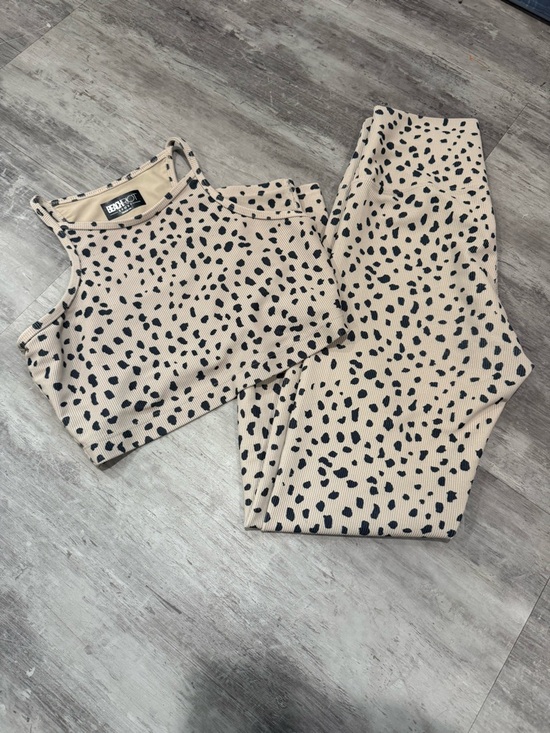 Beach Riot Pants - Beach Riot Sport Cheetah Print set size medium